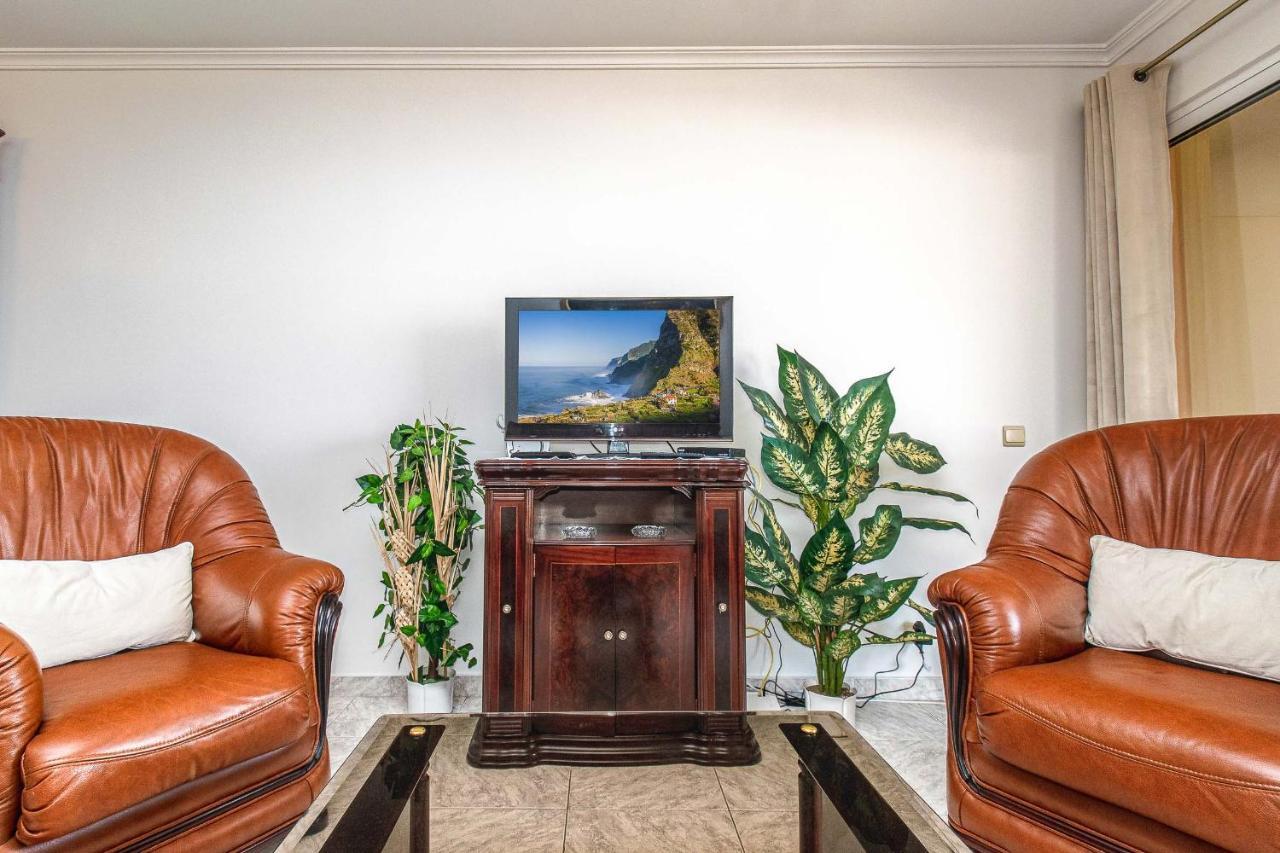 Sea And Sunset View Apartment In Funchal エクステリア 写真
