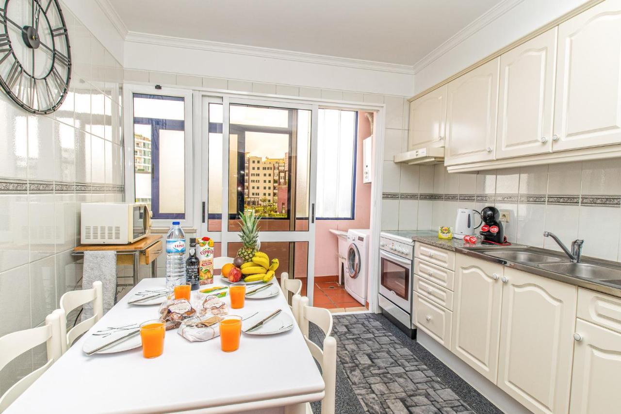 Sea And Sunset View Apartment In Funchal エクステリア 写真