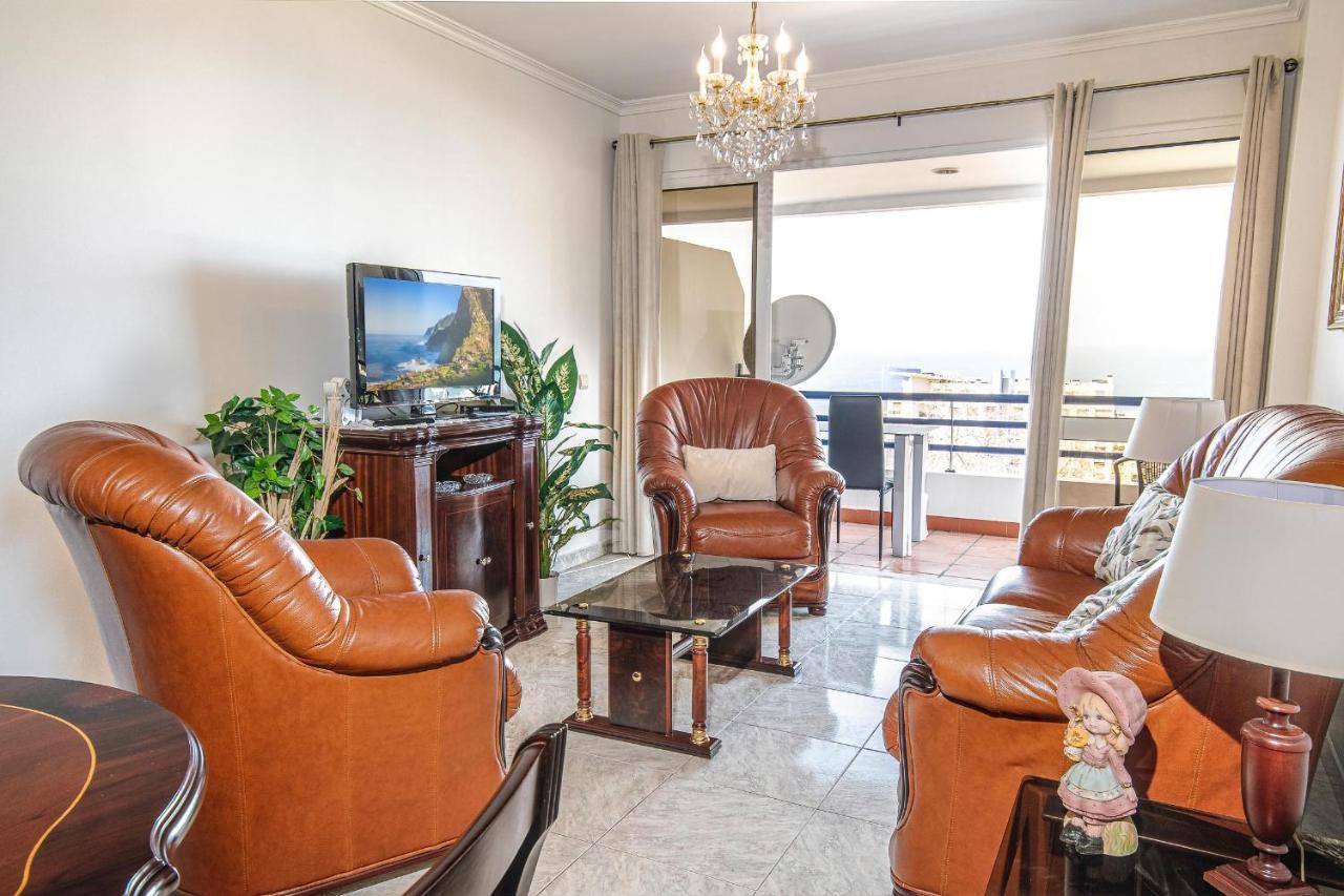 Sea And Sunset View Apartment In Funchal エクステリア 写真